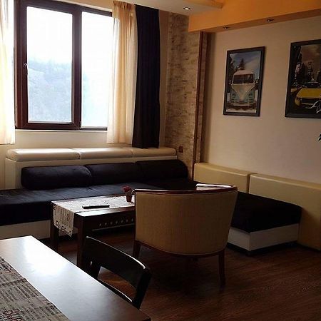 Yana Apartments サンダンスキ エクステリア 写真